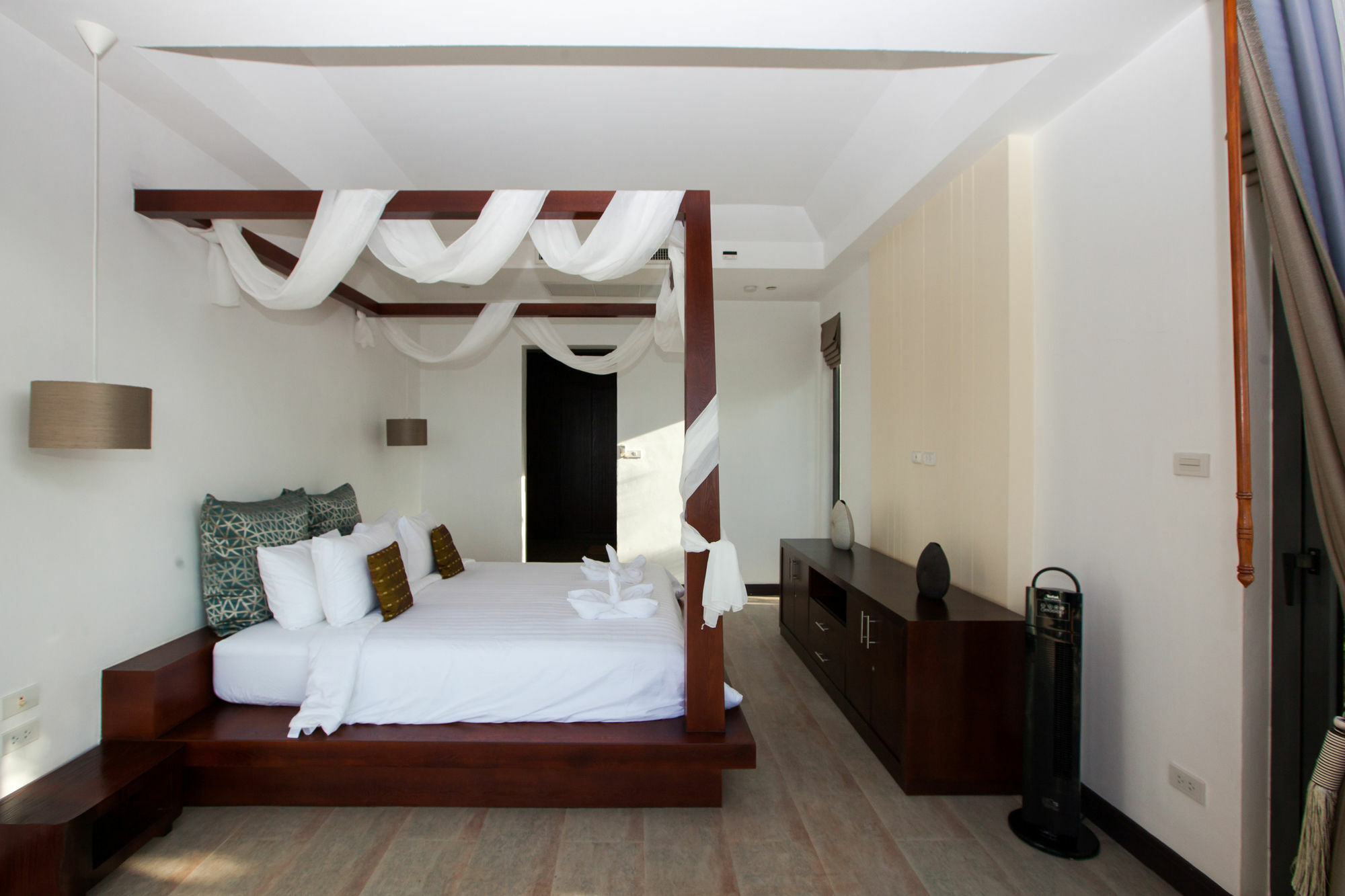 Baan Phukhao Villa Klong Muang Beach Exteriör bild
