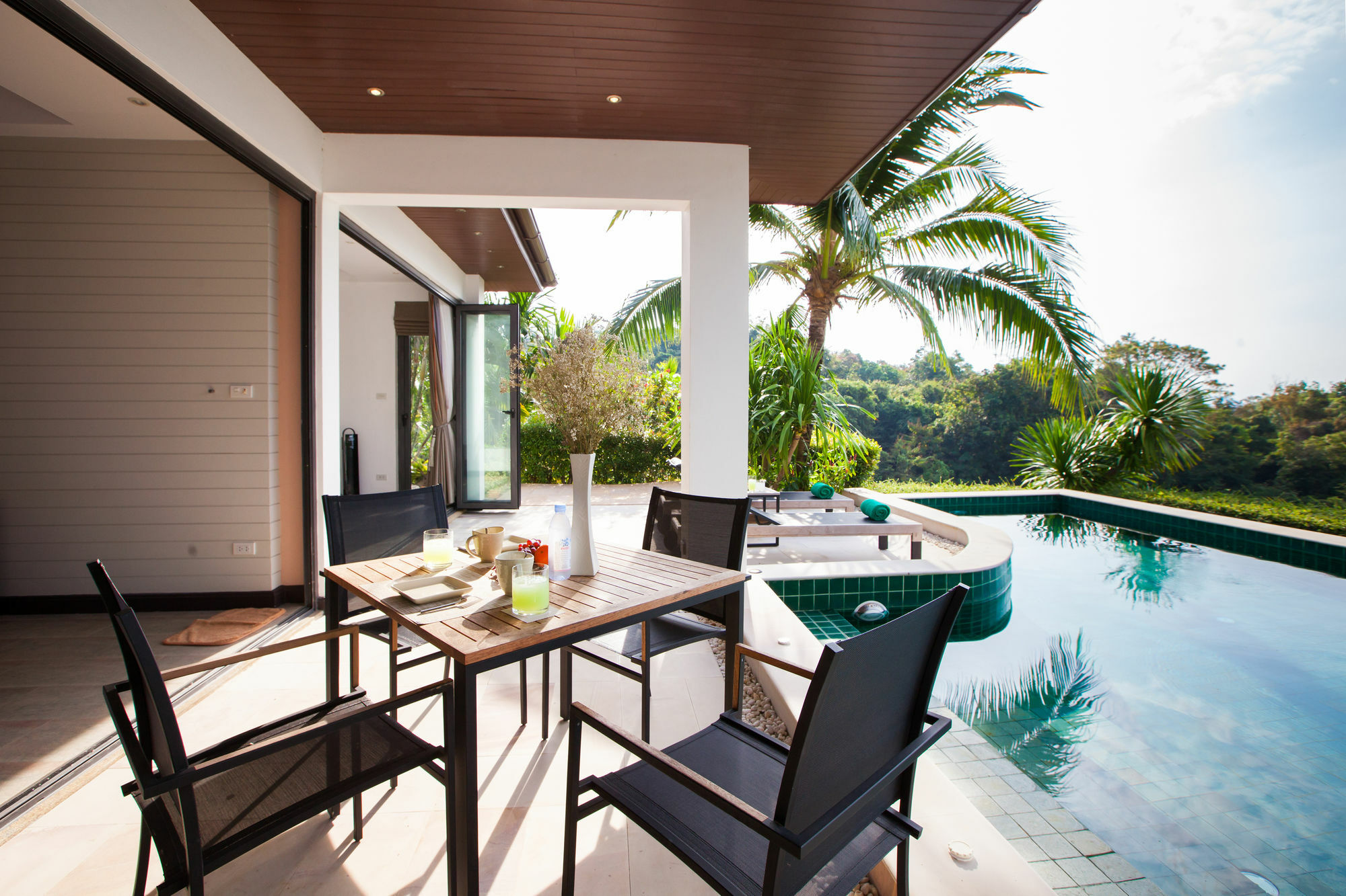 Baan Phukhao Villa Klong Muang Beach Exteriör bild