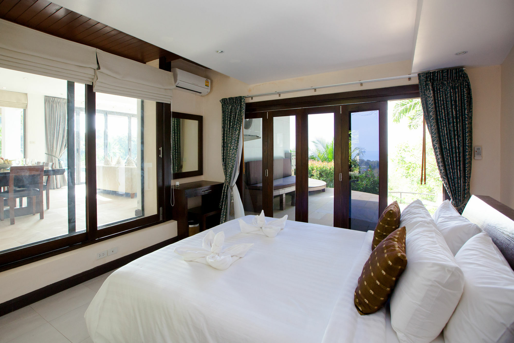 Baan Phukhao Villa Klong Muang Beach Exteriör bild